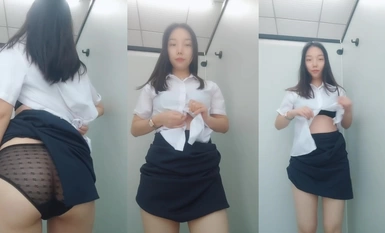 OLキャスター@陳住氣(李一茶) ジャンピングボールを着て出勤し、魚に触る ウロコ福祉ショー(5)