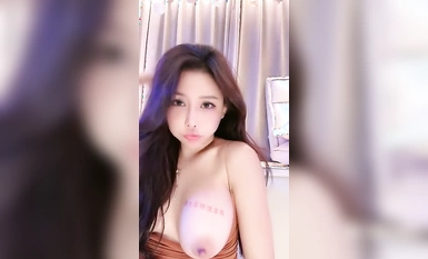 ราชาที่แข็งแกร่งที่สุด 20 ชั่วโมง! หญิงสาวสวยที่มีอารมณ์สง่างามและราชินีแห่งน้ำพุร่างกายมนุษย์ [Yun Xiaohe] มีการแสดงน้ำพุ่งระดับเพดานพร้อมเอฟเฟกต์ภาพระดับเฟิร์สคลาส ฉันอยากลองใช้ J8 (4) จริงๆ