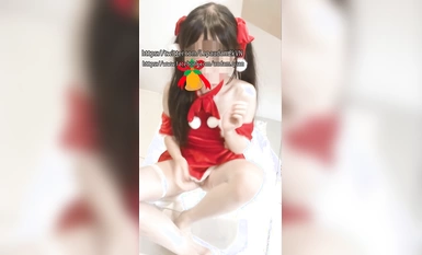 雙馬尾可愛Lolita 卡哇伊清純蘿莉〖lepaudam〗新春聖誕特輯 清純小可愛被肥宅壓 人形小母狗被操的叫爸爸