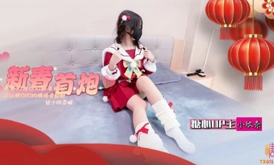 Super cute little Laurie Kohina, Spring Special, White Tiger Laurie gets shot inside by the Golden Master (2)