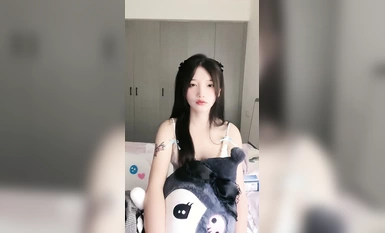 Millet Porridge_Super cute little loli college graduate pornographic, malaking titi na itinulak sa kanyang puki (2)