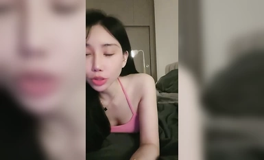 超級大美女~【不晚】頂級身材絕世美乳 又大又軟 特喧騰 (2)
