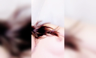 2024年2月新作，【我想吃草莓】，172極品尤物，御姐范風情萬種，這大長腿家中脫光盡情搖擺 (8)