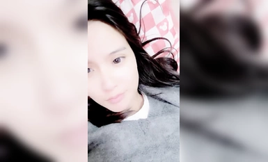 ผลงานใหม่เดือนกุมภาพันธ์ 2567 [อยากกินสตรอว์เบอร์รี่] 172 บิวตี้สุดสวย สไตล์น้องหลวง เปี่ยมเสน่ห์ สาวขายาวคนนี้ เปลื้องผ้าแล้วลุยที่บ้าน (1)