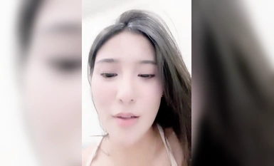 ผลงานใหม่เดือนกุมภาพันธ์ 2567 [อยากกินสตรอว์เบอร์รี่] 172 บิวตี้สุดสวย สไตล์น้องหลวง เปี่ยมเสน่ห์ สาวขายาวคนนี้ เปลื้องผ้า ลุยที่บ้าน (14)