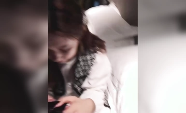 抖音20歲網紅【小甜甜】和富二代男友，廣州舞蹈學院大學生被富二代爆操