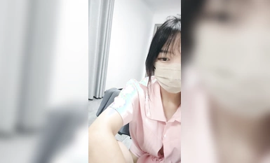 Pelajar baru yang hebat, kerja baru di laut! Yang terbaru mendarat di platform lucah, penampilan super tulen, payudara besar super anjal + abalon merah jambu, pertunjukan memalingkan muka, merangkap lurus, tiada rutin, terlalu teliti! (4)