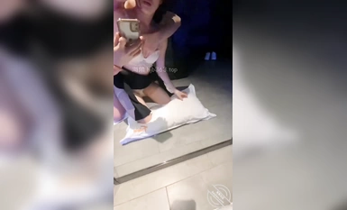 海角社區我和親妹妹，電動床做愛新體驗