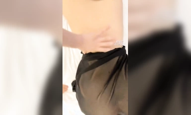 บล็อกเกอร์คนดังทางอินเทอร์เน็ตที่มีผู้ติดตาม 640,000 คนบน Douyin ไปที่ Haibo เพื่อเปิดห้องเซ็กซ์แบบเสียเงิน