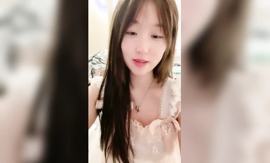 漂亮可愛學妹扣穴 自慰 爽出白漿  第二集 (2)