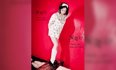 Queen Anne - Student Shoes Stomping - Eggs into Shoeshine Shape up 10 points!