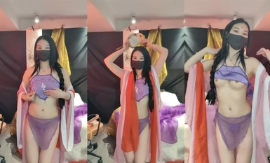 2024年1月新作、超絶美少女皇妹【華麗なるヒロイン】数年前から横浜で女優活動、コスチュームヌードダンス、毎日違う対照的な大きな美女役小道具オナニー(2)