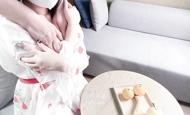 清純女神〖櫻空桃桃〗繼父與兒媳做愛！點燃寂寞兒媳心中慾望之火，爆操中出內射！超級反差