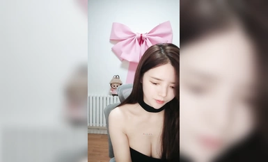 2024年1月、衝撃デビューのエロティック版三題噺[ゆうゆう]シェイク・トーン・ネット・レッド、大人気ホットダンス、一度は裸になって踊ってみたい、華麗な名作、必見 (6)