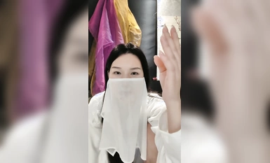 Karya baharu pada Januari 2024, wanita paling cantik dan cantik [Srikandi Bunga] telah berlakon di Hengdian selama beberapa tahun, menari telanjang dalam pakaian kuno, dan wanita cantik itu melancap dengan prop peranan berbeza yang berbeza setiap hari (11