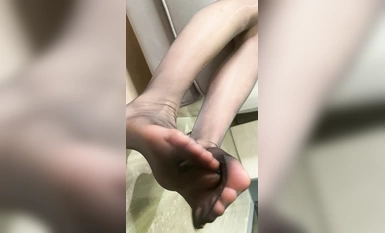 小婕_極品福利姬美女_X007_小婕小惡魔_超亮黑色_大尺度視頻福利