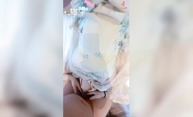 司雨   漢服嫩妹