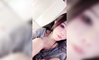 重磅！絕色尤物 美的無懈可擊~【蕾婭】終於露了 裸身搖擺~ (1)