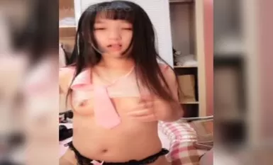 清純可愛學生製服白漁網襪手指插逼自慰呻吟誘惑720P高清