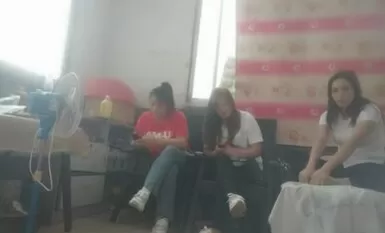 10.9新雞窩搞2炮一屋小姐先乾年輕沒結過婚生過孩子的妹子不讓舔逼只讓肏第2個大奶熟婦主動熱情服務真好