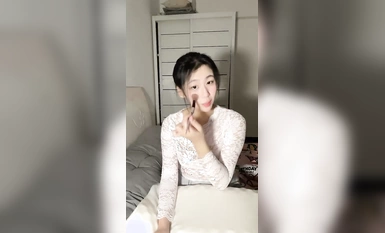 งานใหม่ในเดือนมกราคม 2567: โมเมนต์เซ็กซี่ในหอพักนักศึกษาสาว [ชอบกินพุดดิ้งตัวน้อย] ตูดใหญ่ขาวเนียนหีอวบอิ่มสอดเสาเข้าไปในรูแล้วกรี๊ด (6)