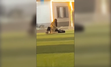 Shake and Eat Shanxi Changzhi Vocational and Technical College 学生が運動場でセックスをしている。