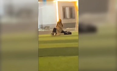 Shake and Eat Shanxi Changzhi Vocational and Technical College 学生が運動場でセックスをしている。