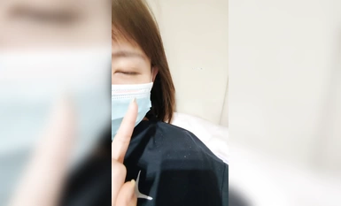 放送を盗み見るホワイトカラーの女たち オフィス・チャン (4)