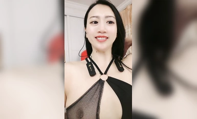 2024年3月，超騷御姐！瘋狂噴水，【小狐狸520】，噴一半有人敲門！嚇哭了，咚咚咚~人都被嚇傻了 (3)