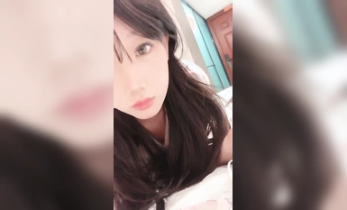 嫩到不講道理的高顏值嫩妹 聞聞醬 (7)