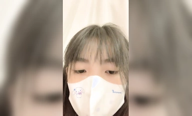 可爱小姐姐裸自拍