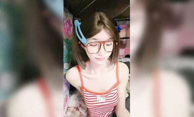 乖巧鄰家高顏值學妹 嗚崽醬 49部合集 (31)