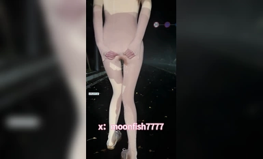 Twitter moonfish7777 Jumpsuit màu da để đi chơi ngoài trời trên đường