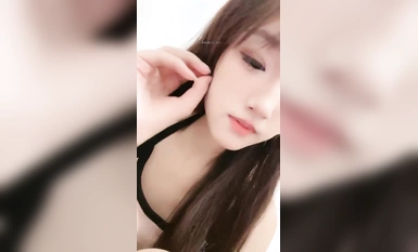 清純女校花！超級漂亮【元氣妹妹】粉嫩可口，大哥們最喜歡的類型來了，超贊 (4)