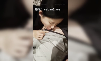 抖音秀人S級身材極品巨乳女神【李雅】在KTV包廂賠老總客戶嗨皮群P噴水內射，對話搞笑淫盪高清原版