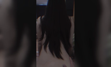 秀人巨乳女神『王儷丁』有色連續短劇《媽媽的年輕女閨蜜》性愛淫夢真實操麗姐 第三集