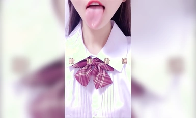 小仙女姐姐〖暗裡著迷〗震撼福利，魔鬼身材奶油肌膚 同事眼中的高冷女神 實際是一隻反差騷母狗！合集（2）