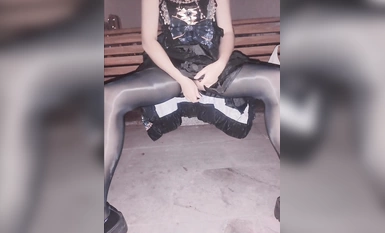 大神高價自購海角萬人追蹤反差婊【胡九萬（原小芳姐姐）】最全合集，性奴調教啪啪各種花樣（1）