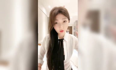 Alamak~ Beribu-ribu orang terbunuh~ Beribu-ribu orang masuk ke dalam laut di dalam bilik siaran langsung~ [Pelajar tahun kedua] Melancap~ Rasanya sangat baik (1)