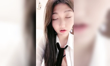 卧槽~千人斬~萬人直播間下海~【大二學生呀】自慰了~好爽 (2)