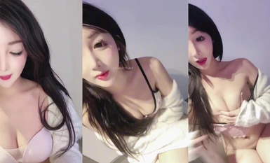 ผู้ประกาศข่าวคนใหม่ลงทะเลพร้อมกับตุ๊กตา Goddess 01 ที่ดีที่สุดหน้าอกสวยเย้ายวน ~ อาบน้ำเปล่า (1)