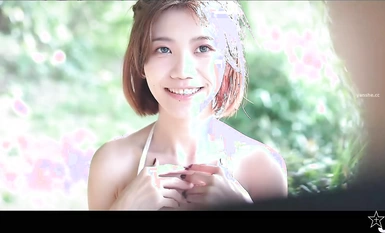 Ifudie bị lộ ở nơi hoang dã và một nhiếp ảnh gia qua đường nói rằng anh ấy muốn chụp ảnh cho tôi. Anh ấy chắc chắn là một người tốt!