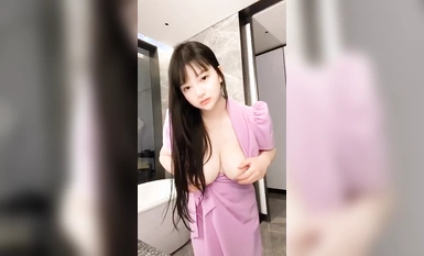 秀人波霸女神模特【小尤奈】大尺度私拍視頻合集，逼臉同框道具直觀紫薇，擼點超高 (3)