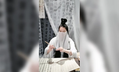 New in February 2024, graduated from Shanghai Theater, talented artist, stripped naked Zhou Zhiruo dancing [Flourishing Female Main Character (I studied acting in Shanghai Theater)] to fulfill all men's fantasies, super beautiful! (2)