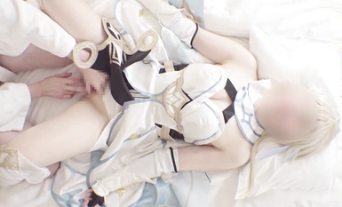 妖嬈魅惑女神【Aliceholic13】長腿氣質尤物御姐女神動漫cos，魔鬼身材女神多體位蹂躪爆草，極度淫騷瘋狂榨精 高潮浪叫1