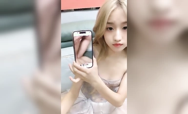 天花板級別，校花心動女生【初戀女友】人如其名，校園風鄰家妹妹，一線天粉嫩白虎鮑魚 (3)