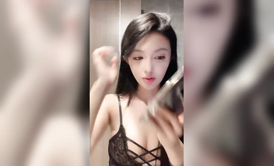 Kecantikan yang menakjubkan [Dewi Cinta Yunani] dihantui oleh setiap kerutan dan senyumannya ~ menjadi semakin seksi (3)