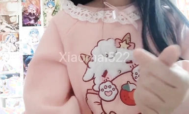 Twitter Lolita [Gadis kecil tidak tinggi] Gambar peribadi yang comel, dengan kulit berkrim dan payudara besar dan faraj merah jambu di luar, dia seorang gadis yang baik di mata guru dan rakan sekelas, tetapi di rumah dia agak jalang (3)