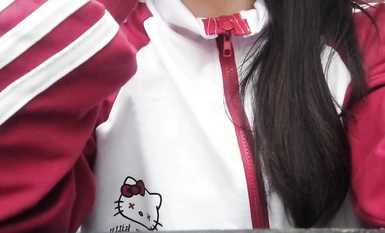 Twitter Lolita [Gadis kecil tidak tinggi] Gambar peribadi yang comel, dengan kulit berkrim dan payudara besar dan faraj merah jambu di luar, dia seorang gadis yang baik di mata guru dan rakan sekelas, tetapi dia seorang jalang kecil di rumah (2)