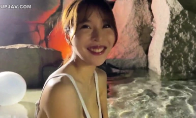 FC2-PPV-4324746 初回数量限定！50％OFF★前代未聞★アプリで知り合った可愛すぎる奥様★ななせ・27歳